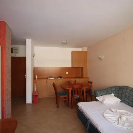 Lägenhet Arendoo In Barco Del Sol Slăntjev Brjag